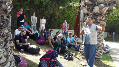 بالصور: منتدى بلدنا الثقافي يُنظم جولة بيافا بعنوان "العودة إلى أرض البرتقال الحزين"